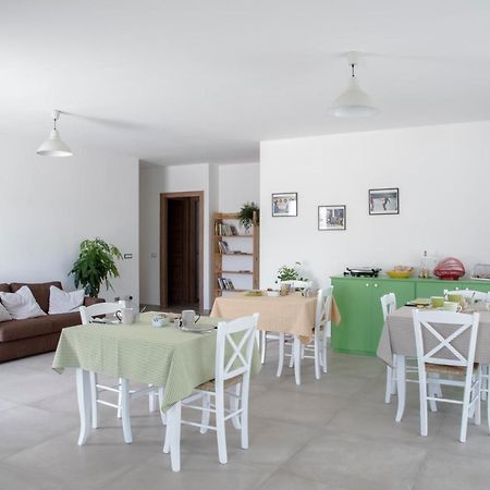 B&B Agata E Gli Altri Tortolì Εξωτερικό φωτογραφία