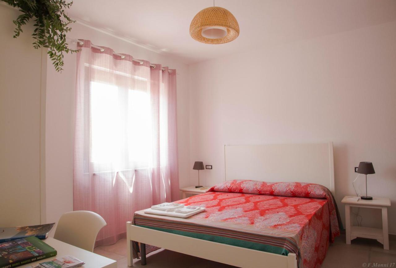 B&B Agata E Gli Altri Tortolì Εξωτερικό φωτογραφία